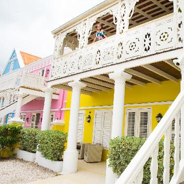 The Best Way to Discover Curacao